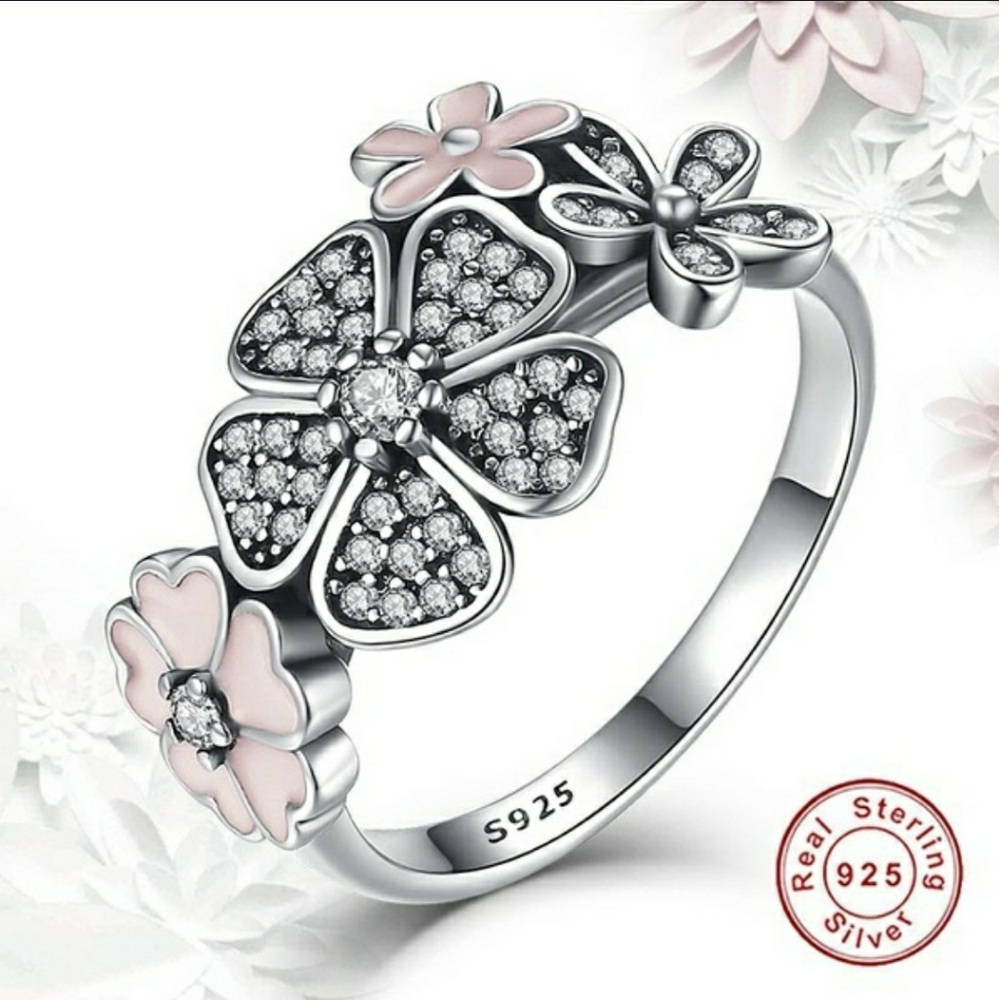 925 Silver White Topaz Daisy Ring